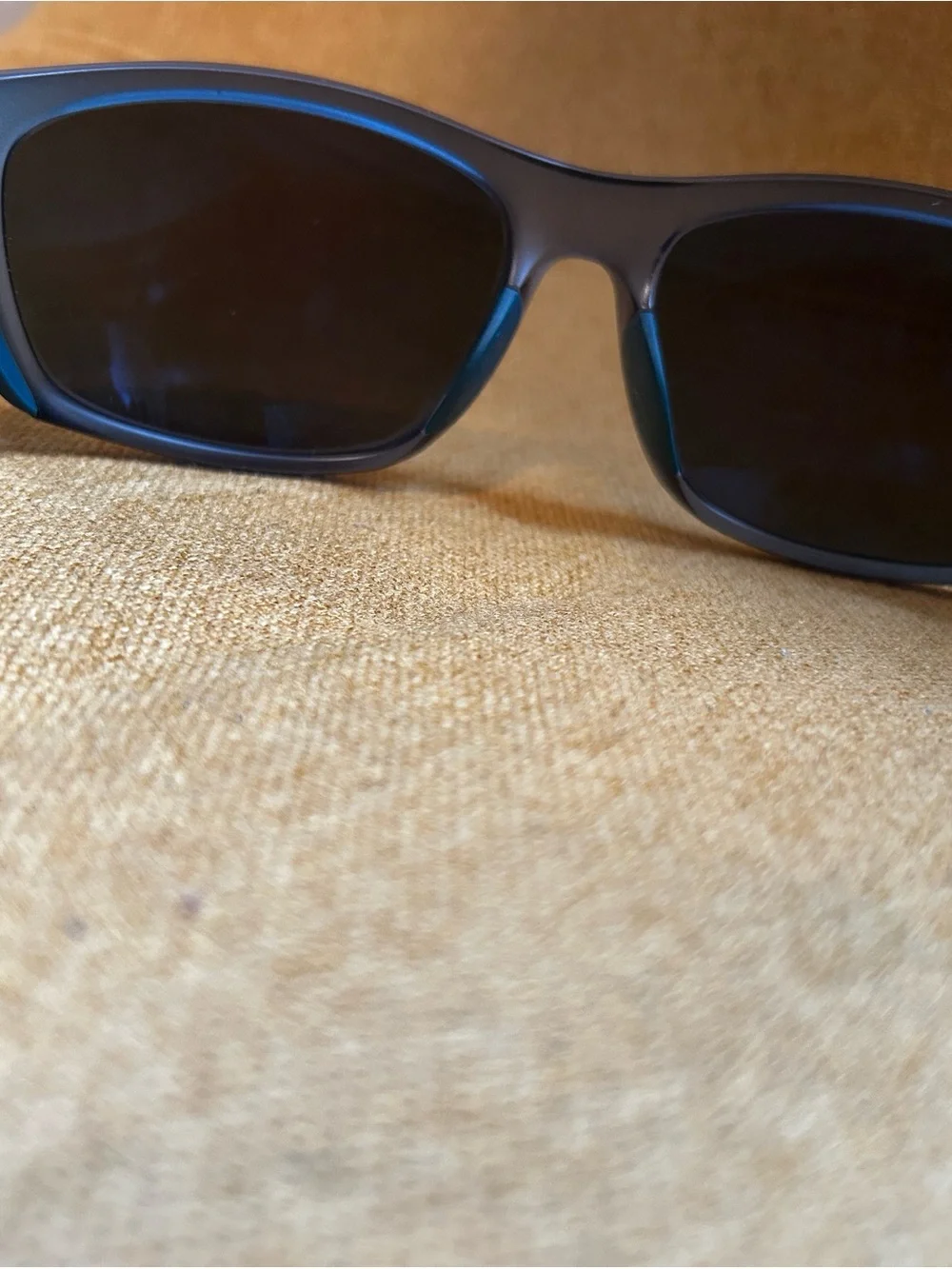 MAUI JIM polarized readers  Black Sunglasses with Blue Mirrored Lenses